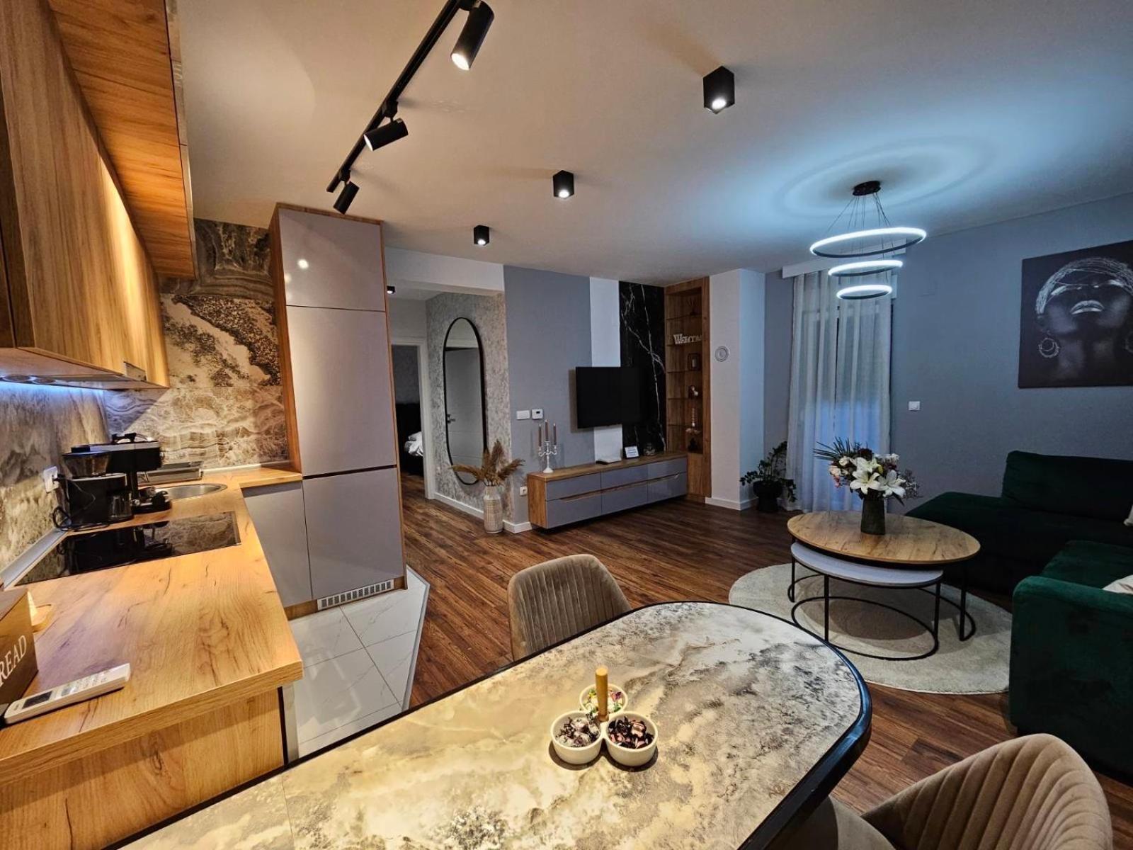 Delux Apartman President Centar Брчко Екстер'єр фото
